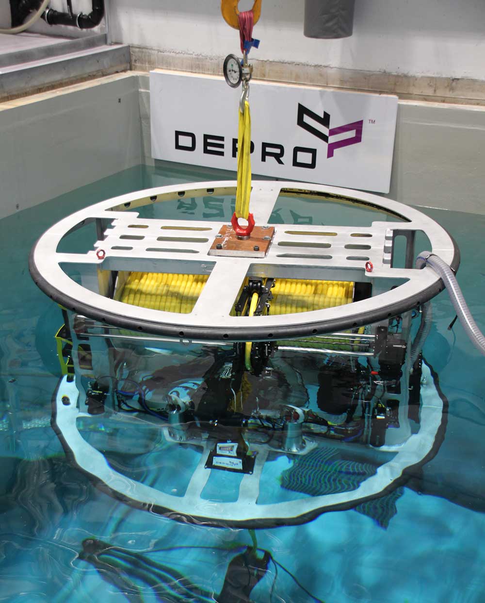 Depro_testpool Third generation ETMS that is immersed in Depro's test pool.