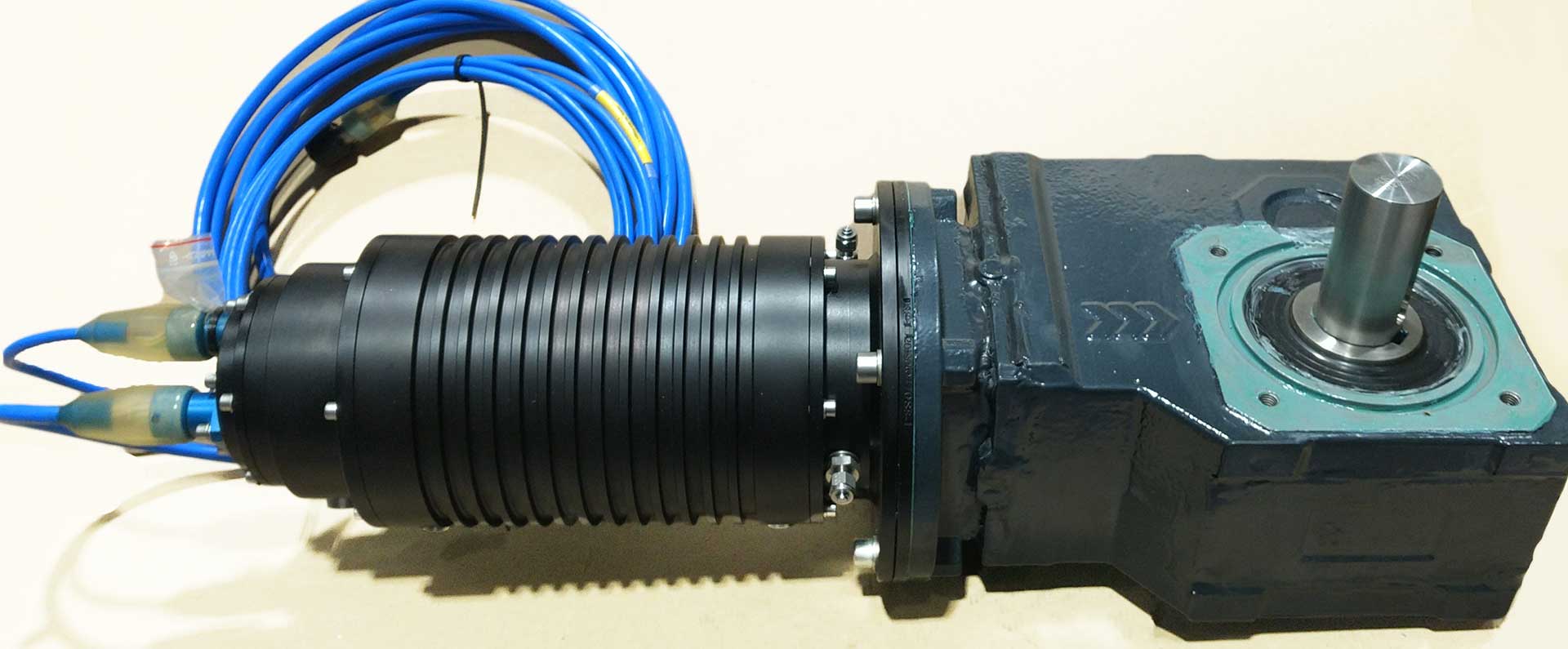Motor-elektrisk-med-Gir Electro motor and gear system designed for subsea use.