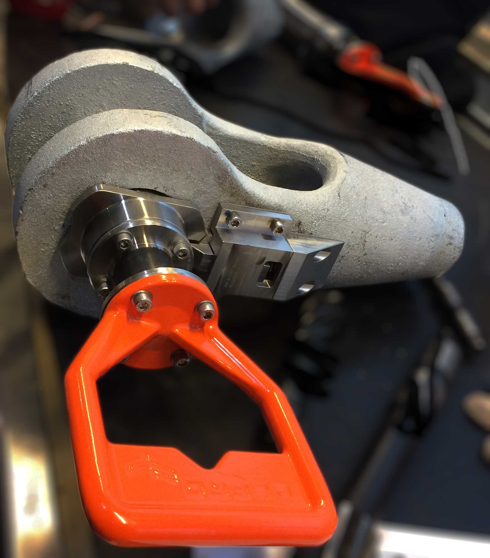 Shackle-30T-2w Shackle 30T designed for lifting operations, and remote operated with ROV.
